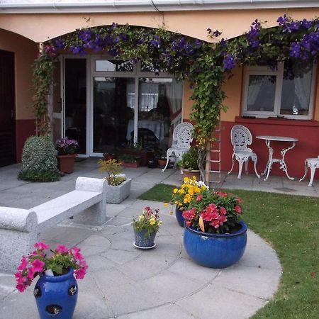 את'לון Villa St.John B&B מראה חיצוני תמונה
